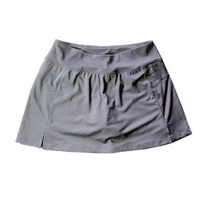 Fila Dark gray Skort like new Size Small
